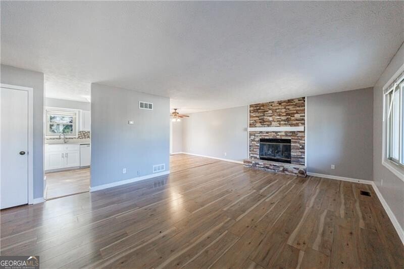 2490 Wood Meadows Drive Marietta - 3