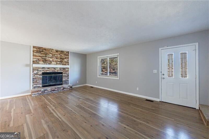 2490 Wood Meadows Drive Marietta - 4