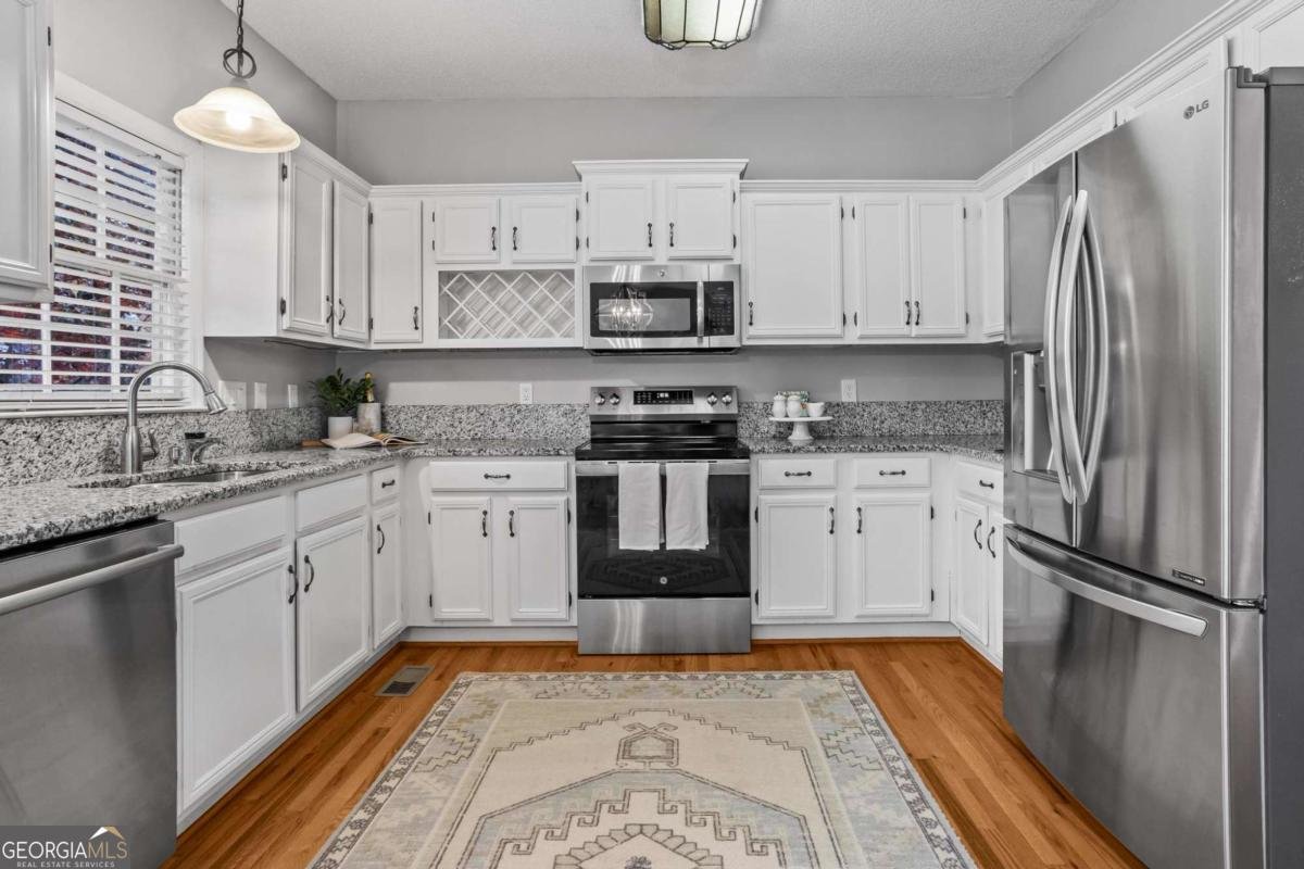 907 Feather Creek Lane Woodstock - 13