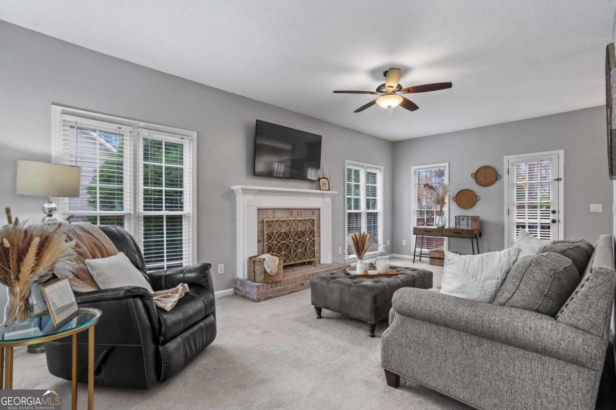 907 Feather Creek Lane Woodstock - 7