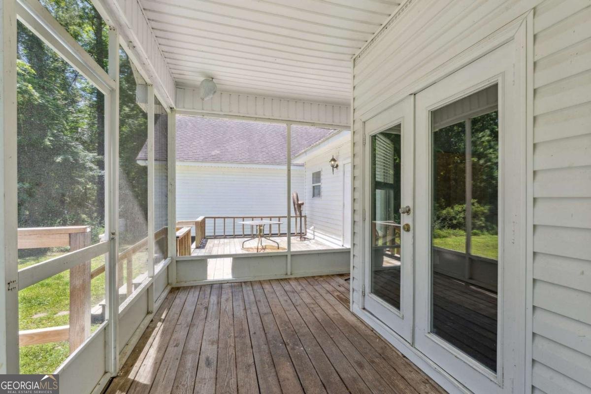 389 Magnolia Drive Waverly - 36