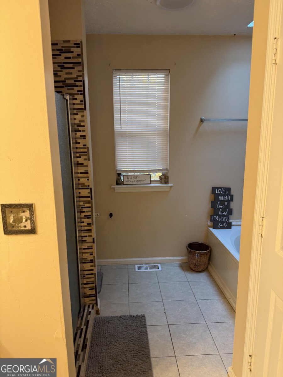 1395 Ling Drive Austell - 7