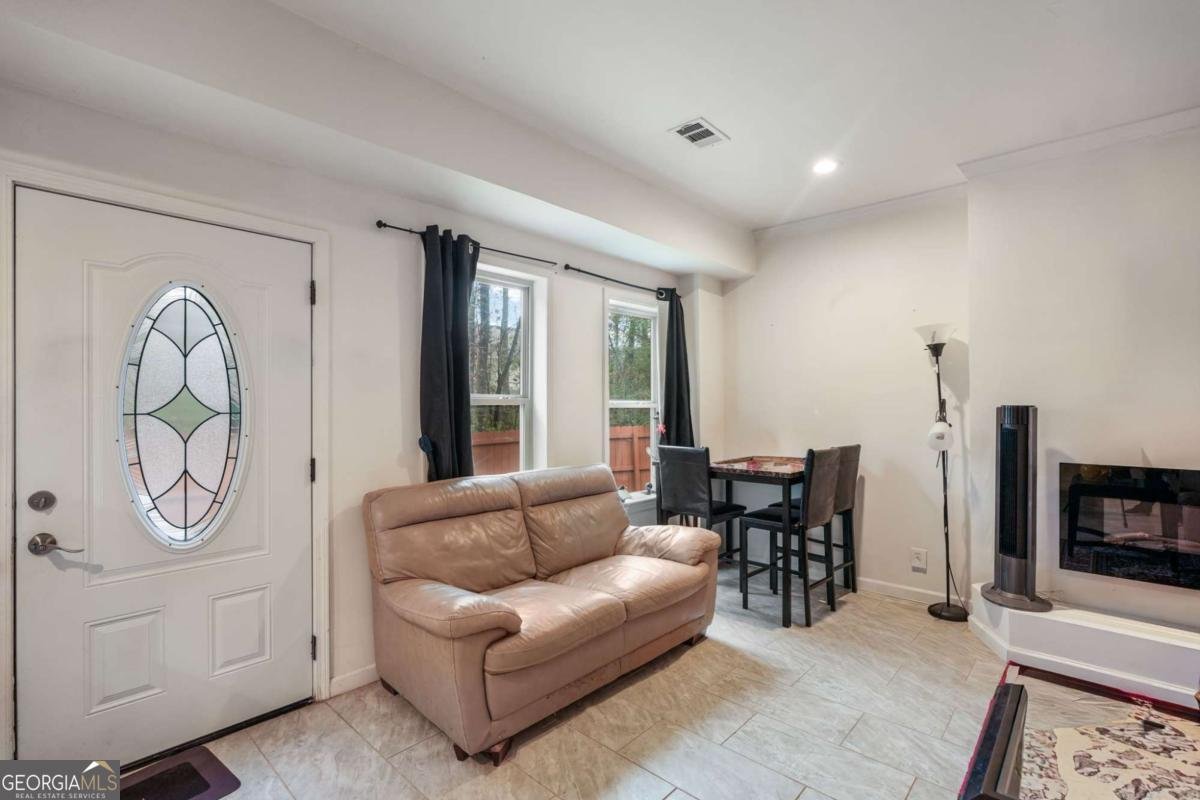 9 Gloster Park Court Lawrenceville - 43