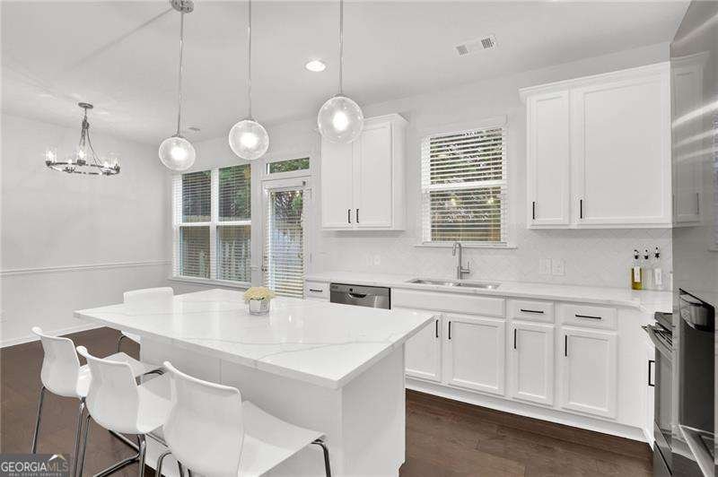 1557 Butternut Cove Stone Mountain - 11