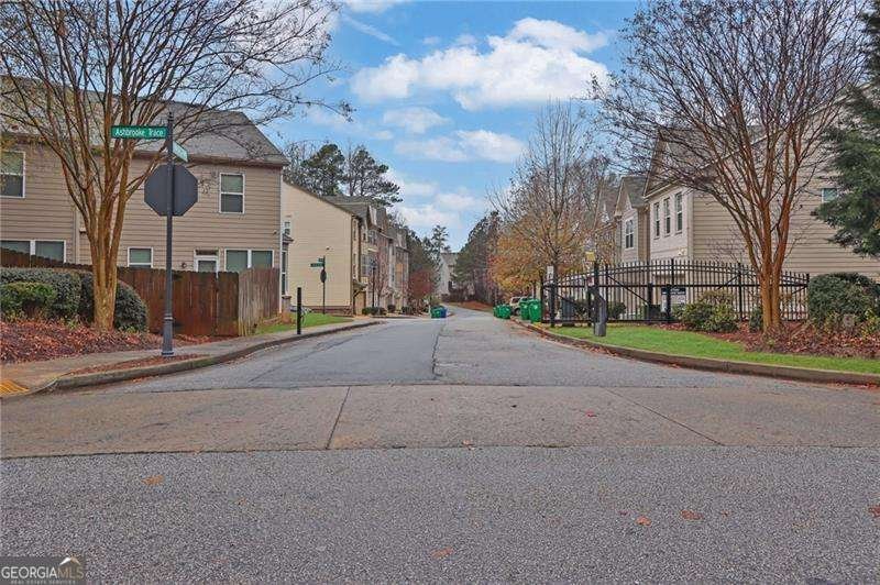 1557 Butternut Cove Stone Mountain - 38