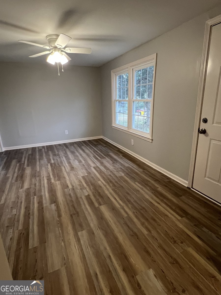 81 Langston Avenue Forsyth - 25