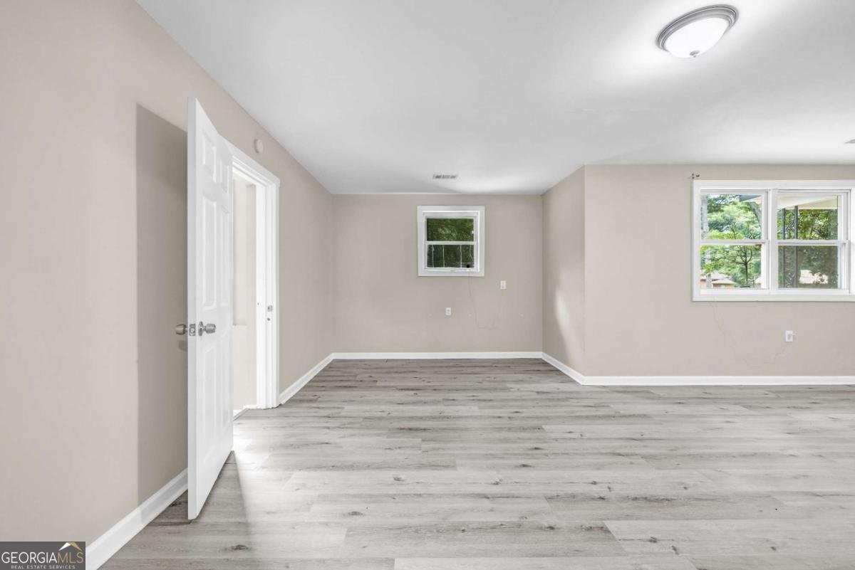 305 S 18th Street Griffin - 13