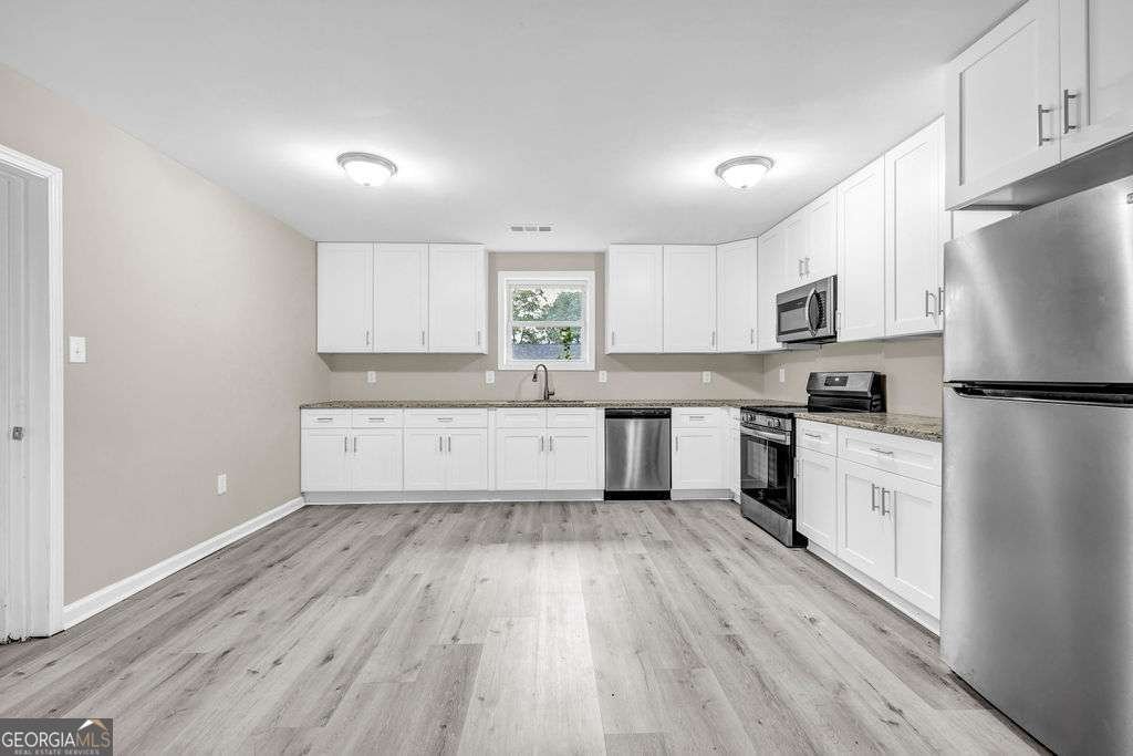 305 S 18th Street Griffin - 22