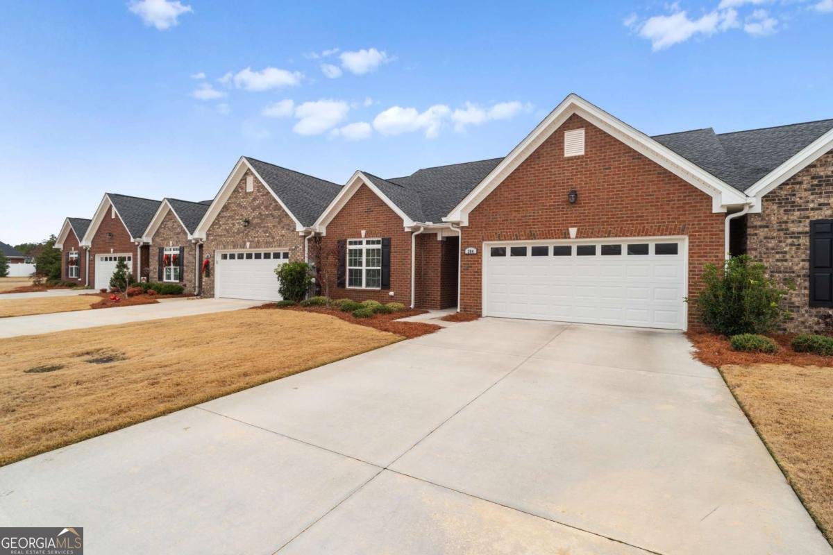 204 Patriots Row Calhoun - 32