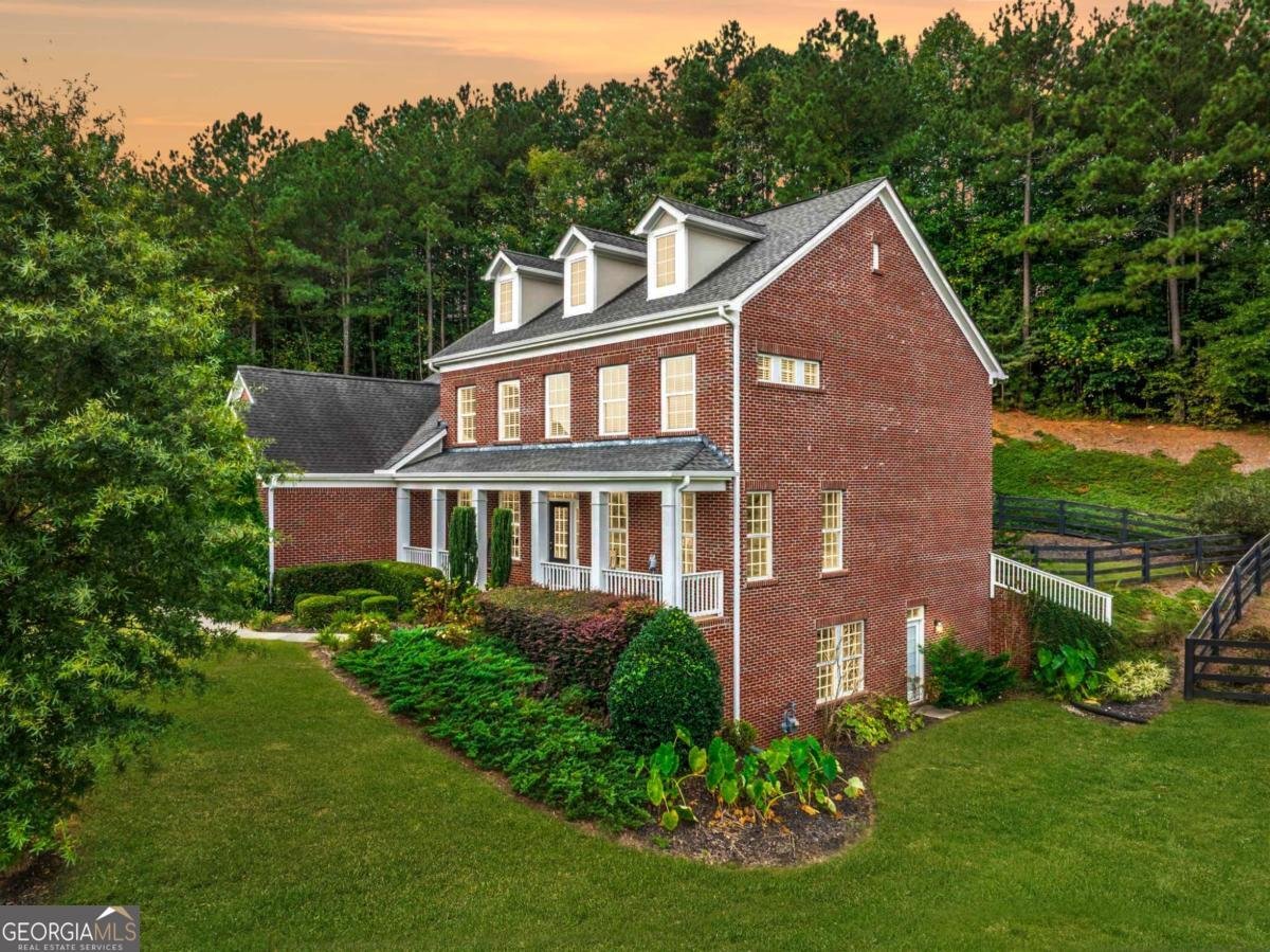 107 Millstone Manor Court Woodstock - 2