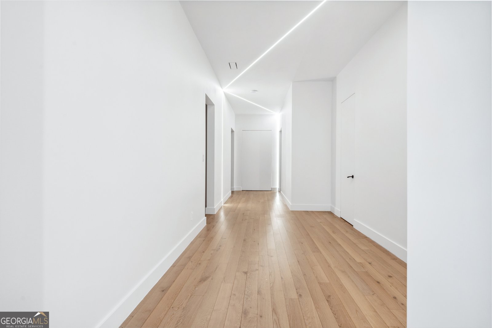 1335 Moores Mill Road Atlanta - 23