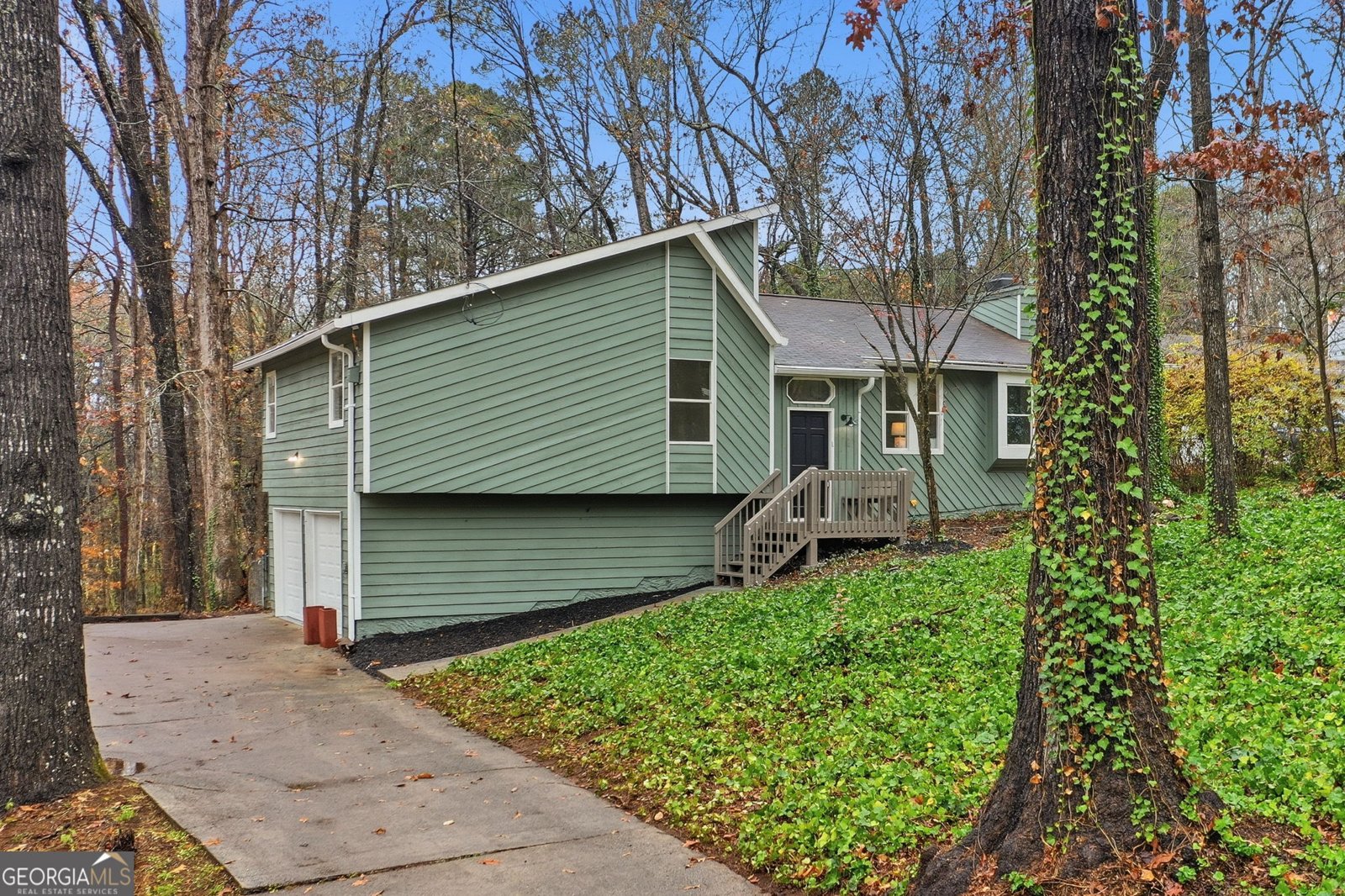 1031 LAKEWOOD Drive Marietta - 1