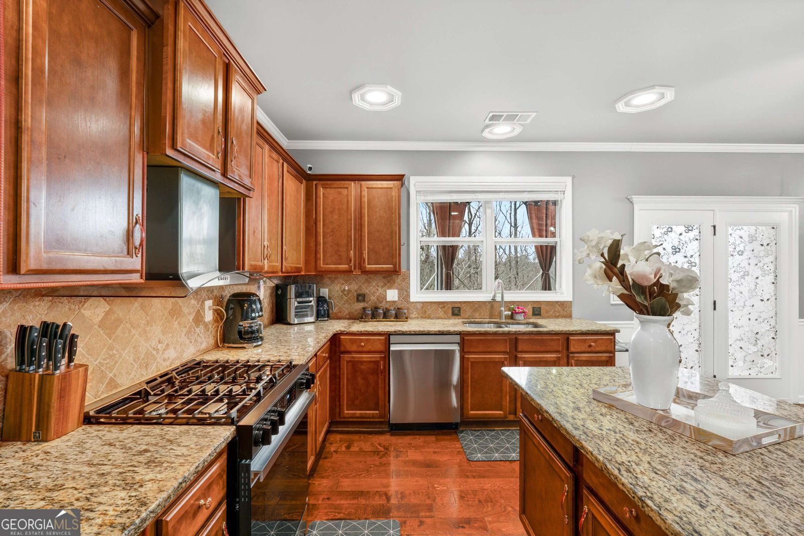 3770 Falling Leaf Cumming - 19