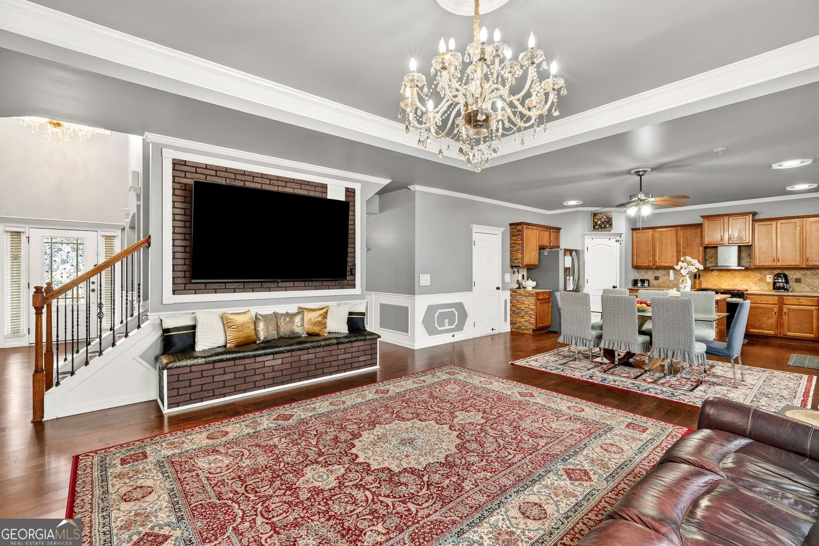 3770 Falling Leaf Cumming - 24