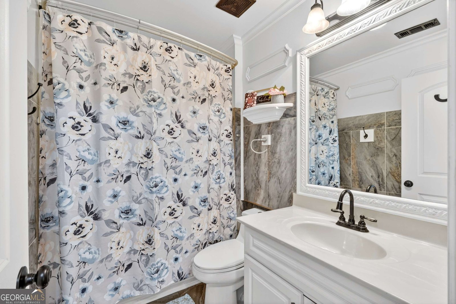 3770 Falling Leaf Cumming - 32