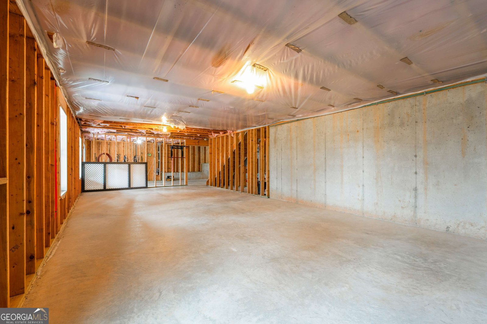 3770 Falling Leaf Cumming - 46