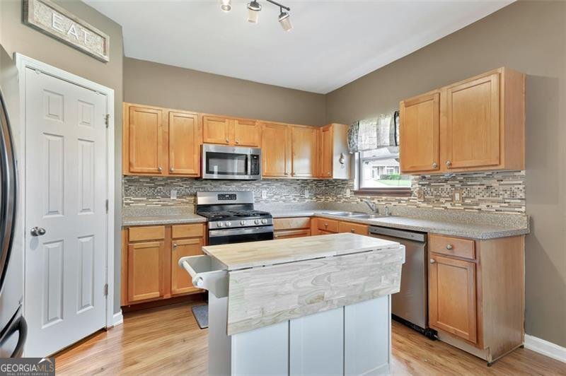 410 Blackwood Lane Suwanee - 15