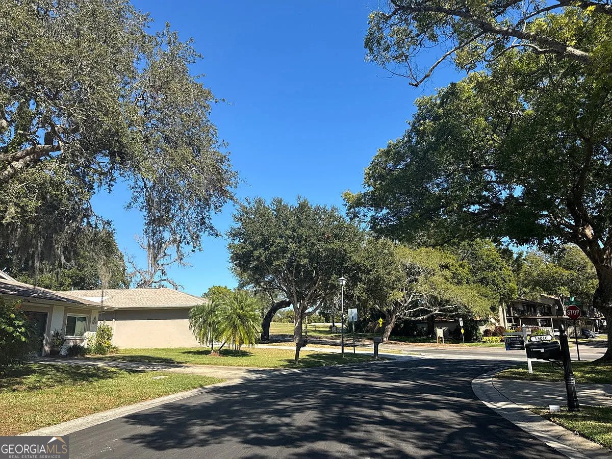 13017 Club Drive Hudson - 4