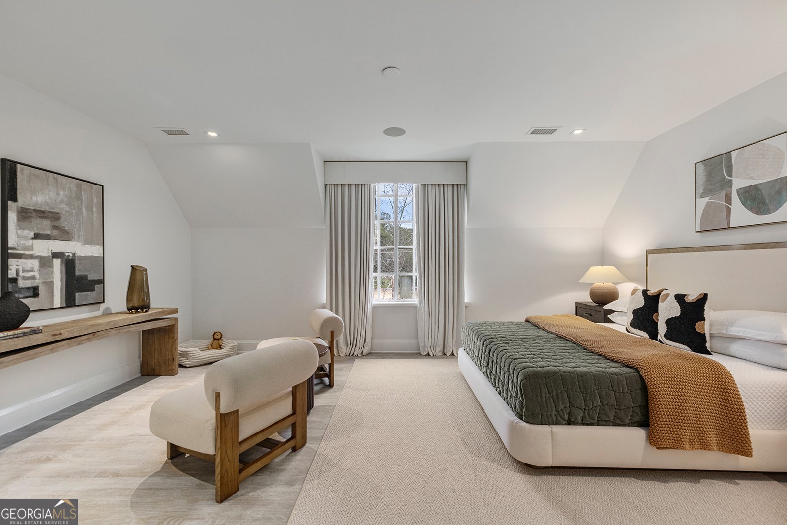 90 Polo Drive Atlanta - 28