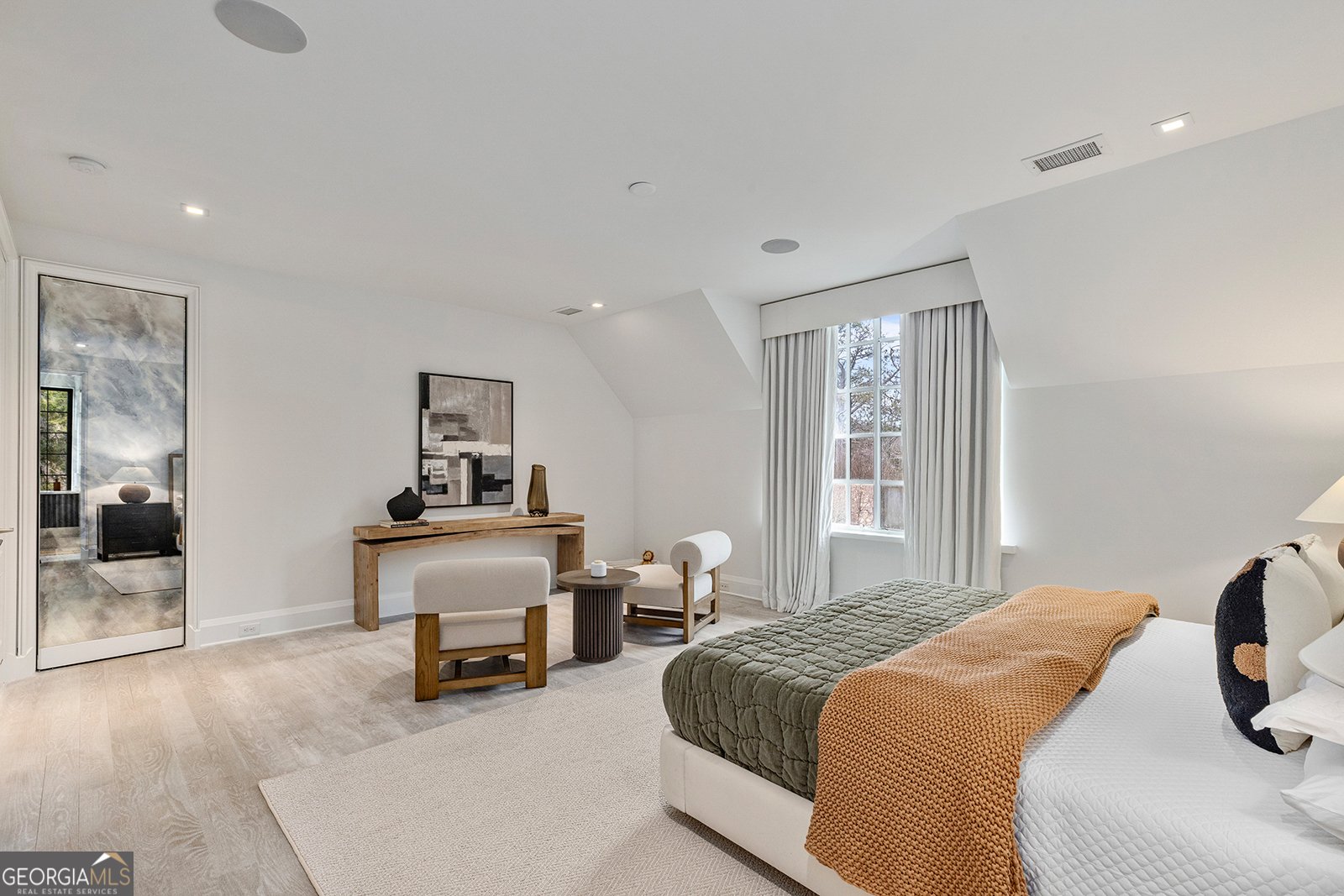 90 Polo Drive Atlanta - 31