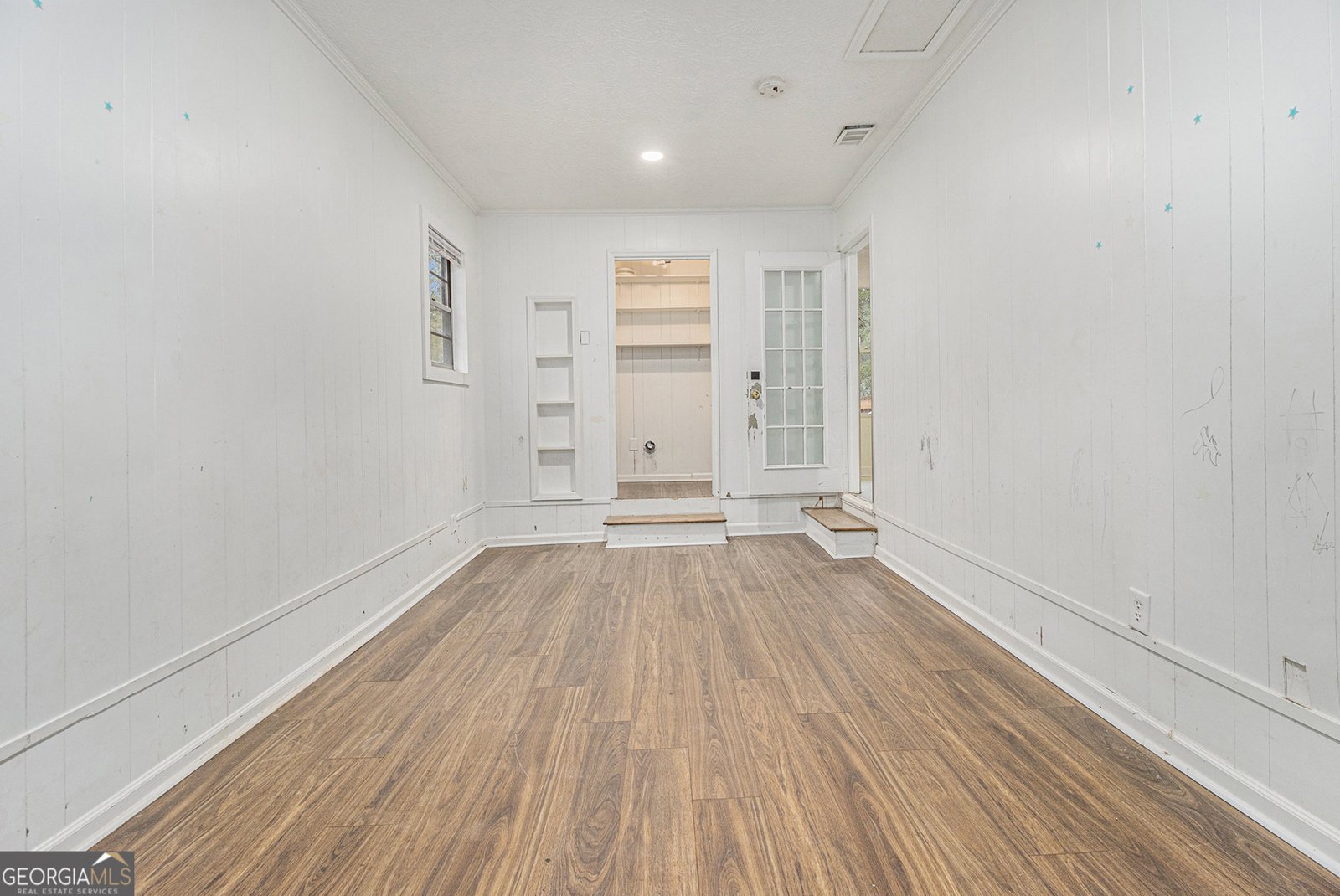 6199 Holiday Boulevard Forest Park - 15