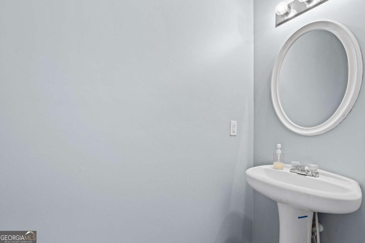 154 Stephens Mill Drive Dallas - 12