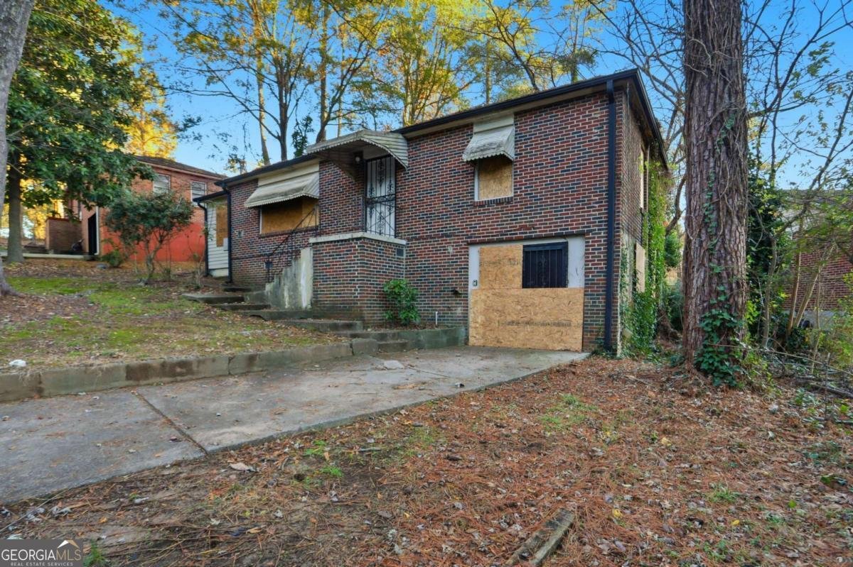 682 Steve Drive Atlanta - 2