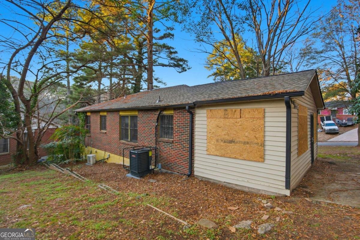 682 Steve Drive Atlanta - 21