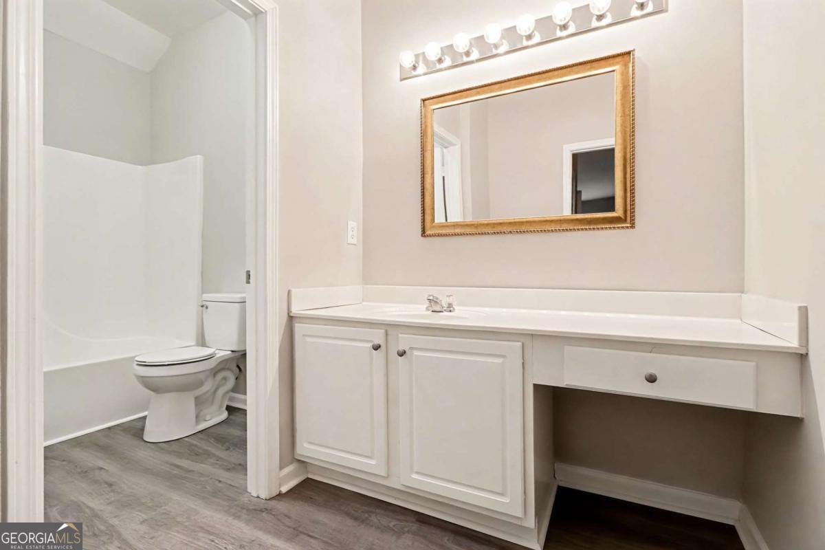 4333 Savannah Lane Atlanta - 38