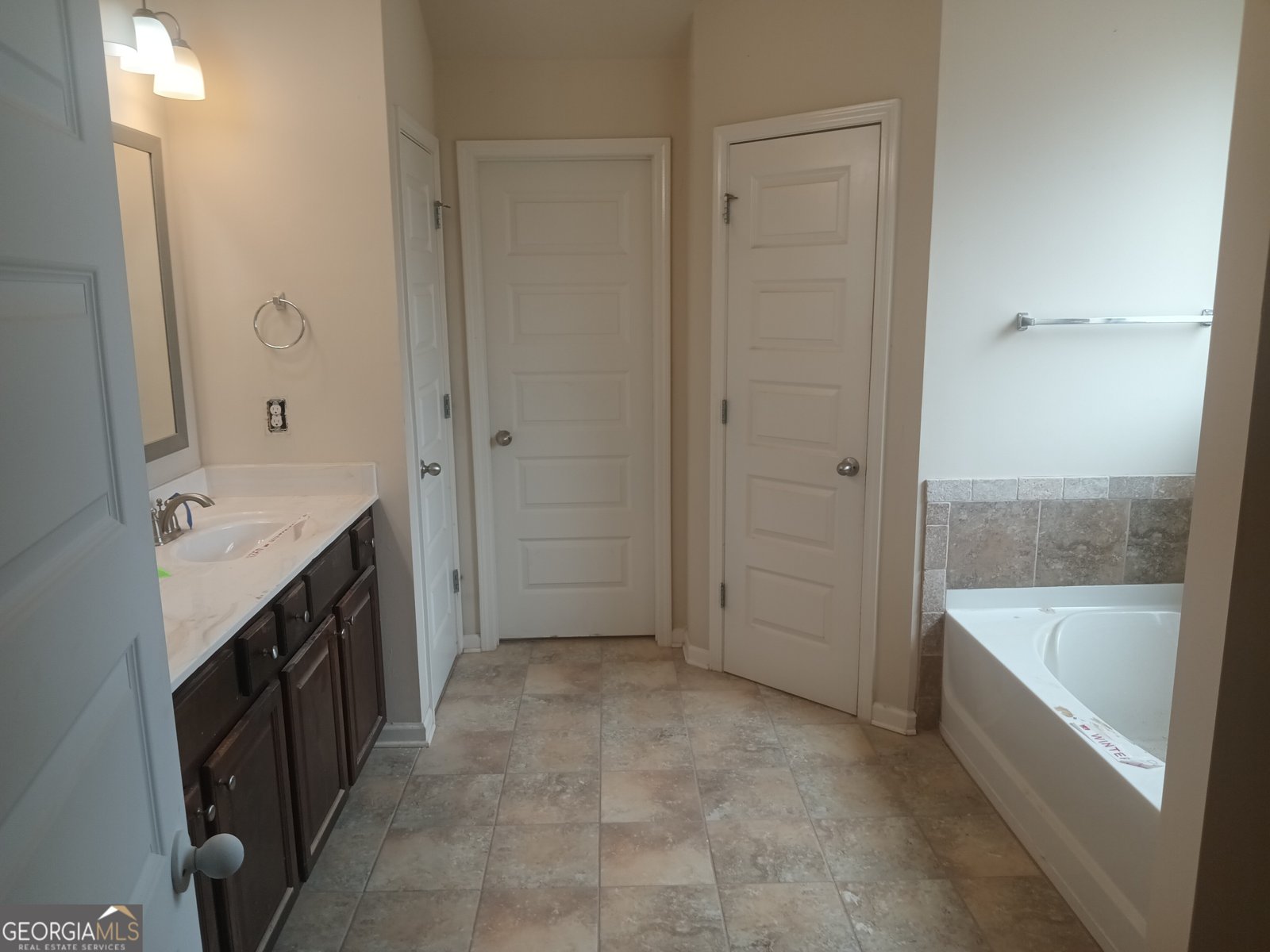 120 Couch Court Fayetteville - 25