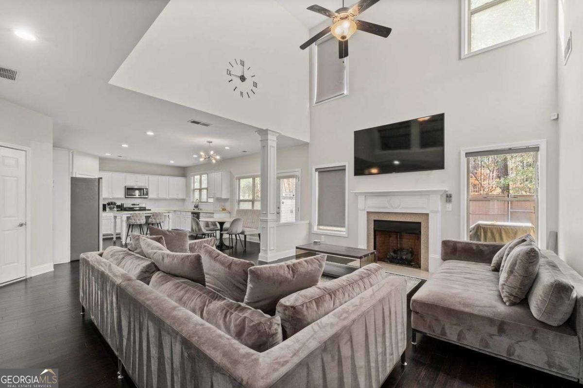 515 LAKESIDE View Fairburn - 13