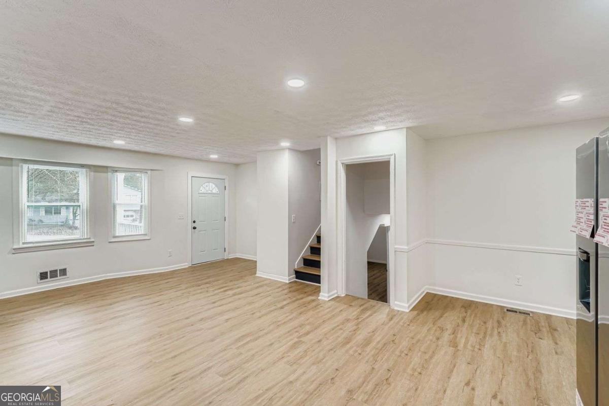 862 Sheppard Way Stone Mountain - 10