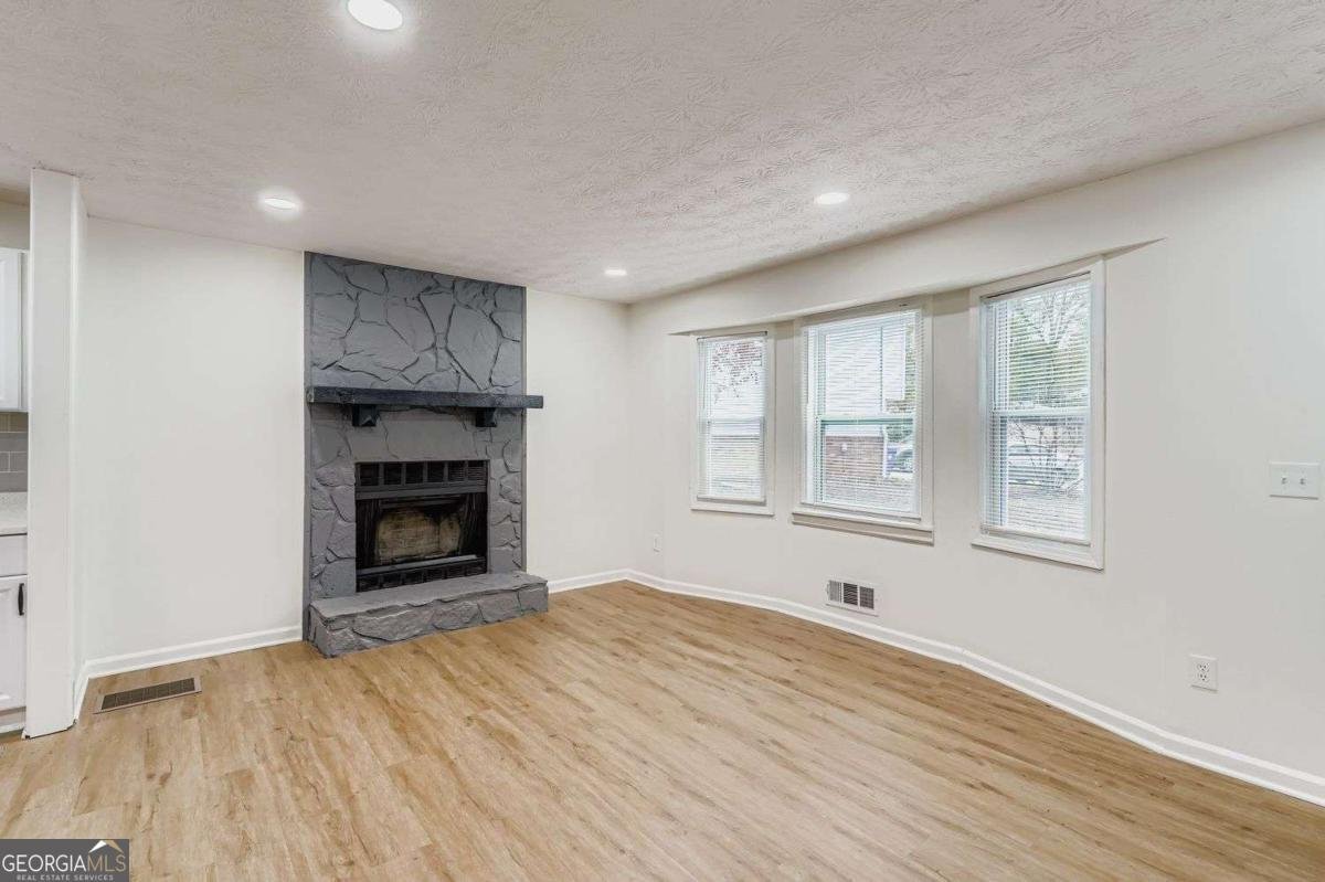 862 Sheppard Way Stone Mountain - 8