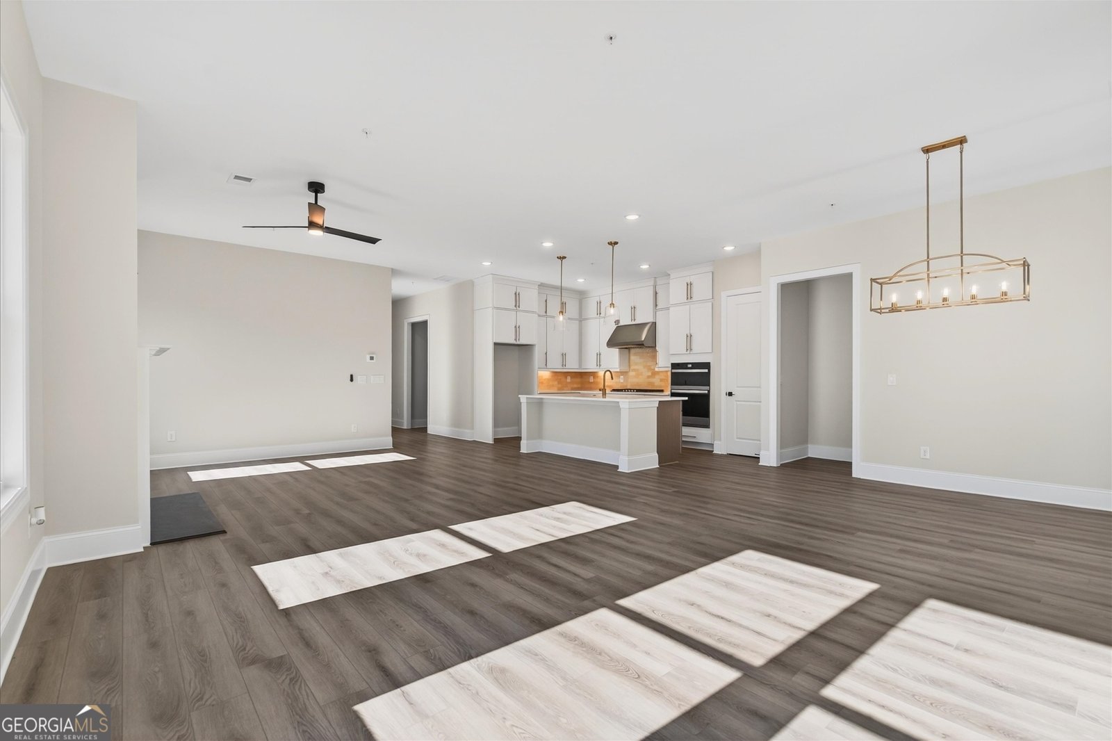 220 Vinca Circle Kennesaw - 27