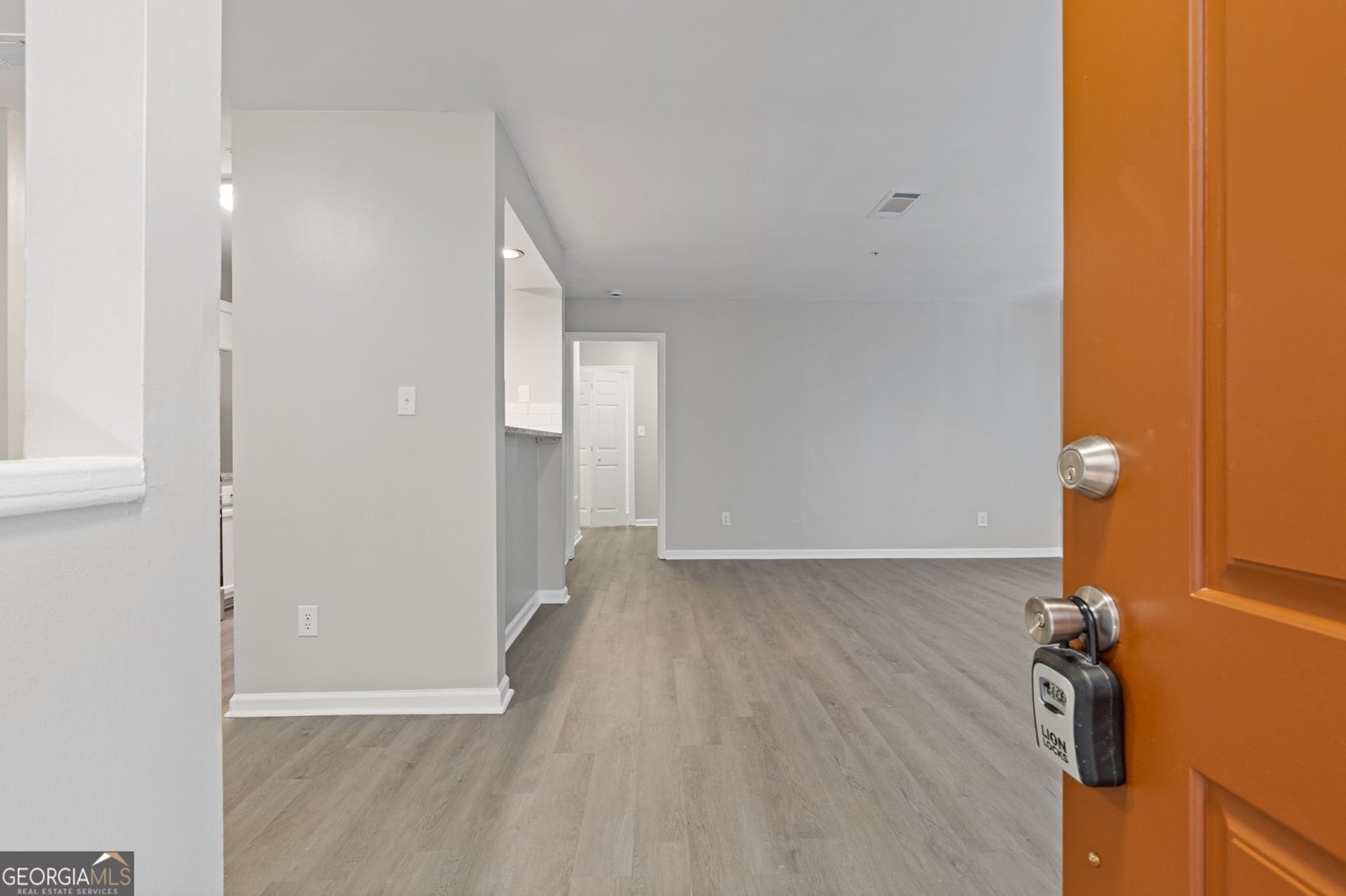 415 Ridge Creek Drive Clarkston - 2