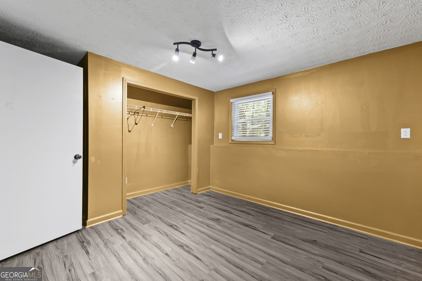 4348 Bradley Drive Snellville - 27