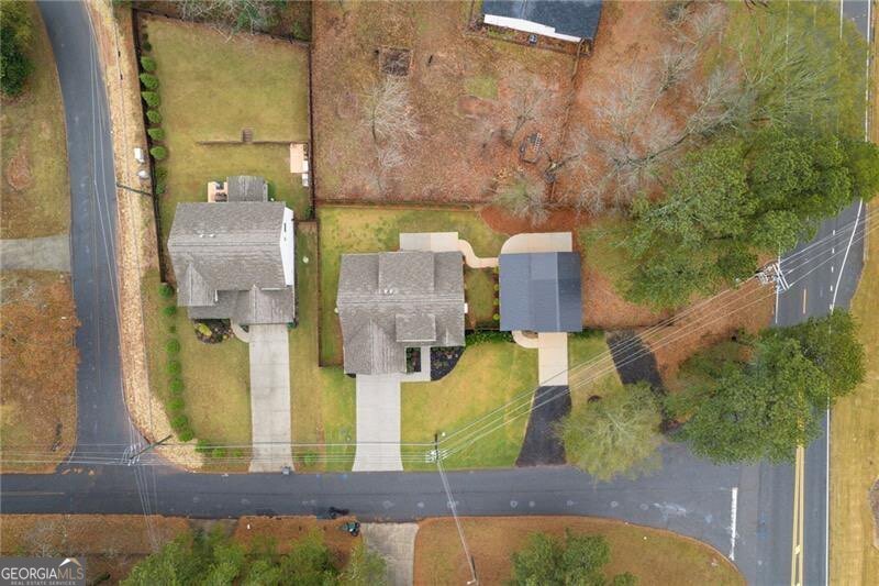 2420 Wanda Woods Road Cumming - 56