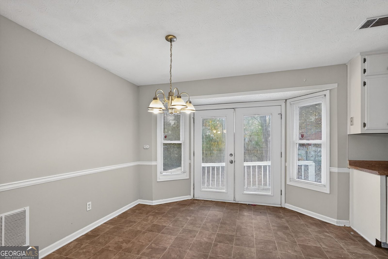 5473 Redwood Drive Stone Mountain - 11