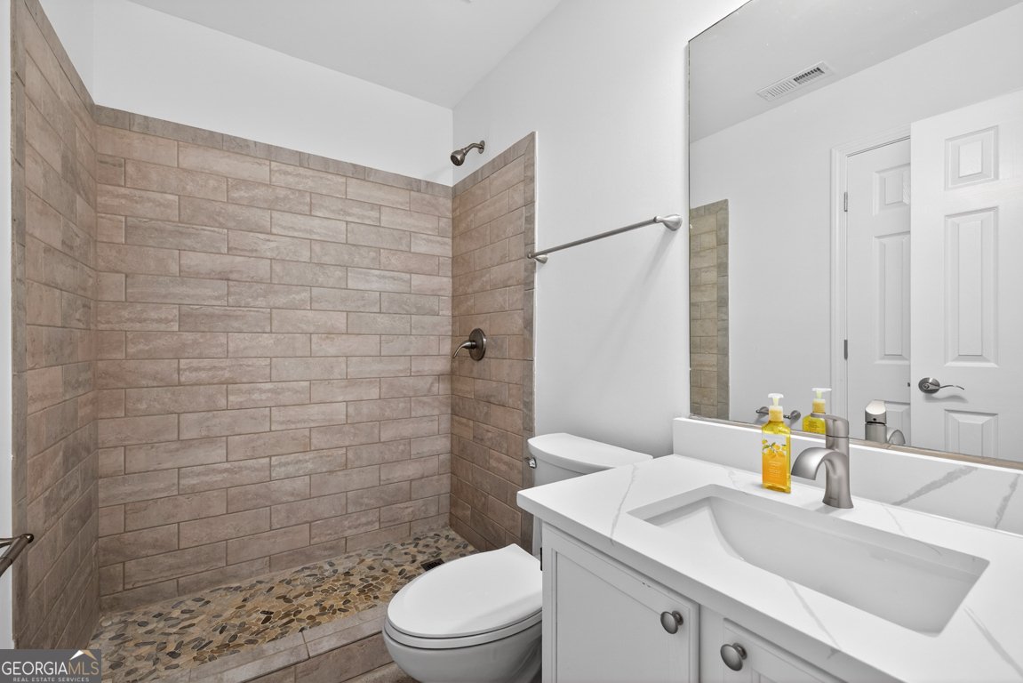 498 Cedar Ridge Drive Winder - 33