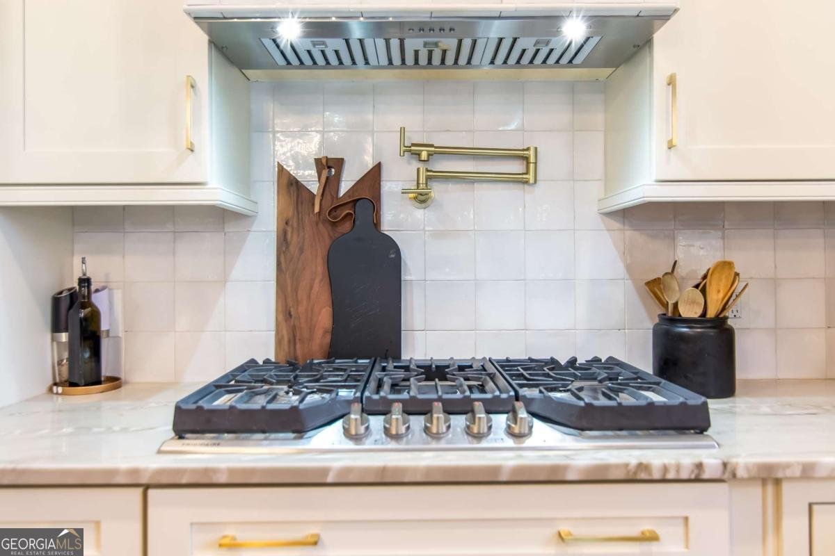 702 Greenway Trace Woodstock - 15