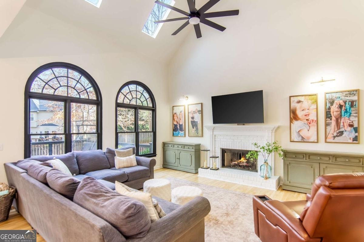 702 Greenway Trace Woodstock - 20