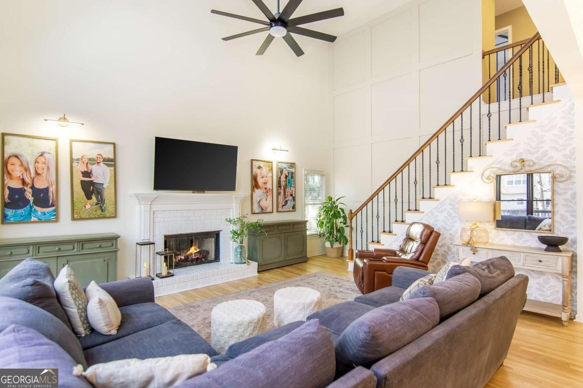 702 Greenway Trace Woodstock - 21