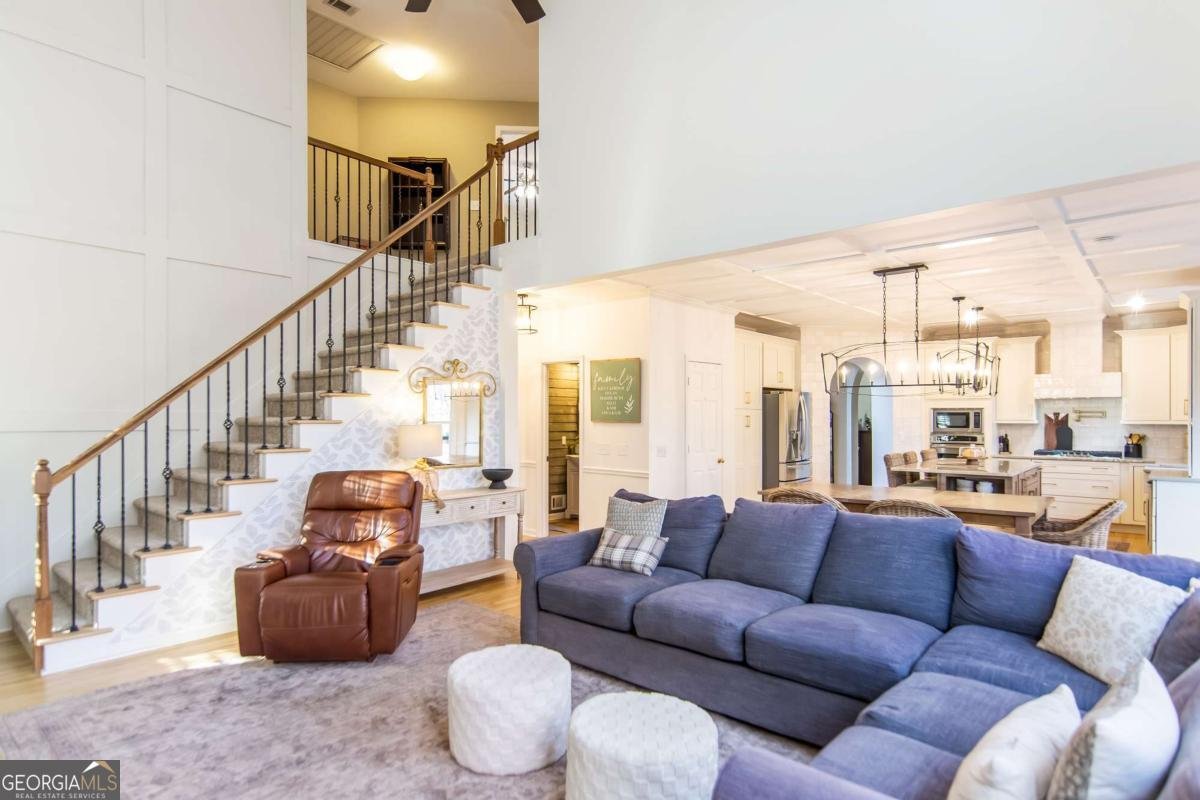 702 Greenway Trace Woodstock - 23