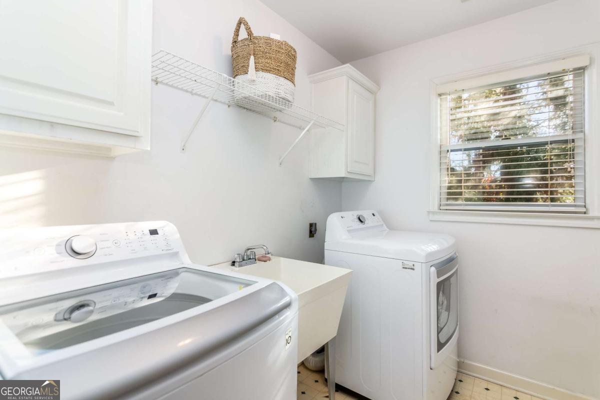 702 Greenway Trace Woodstock - 44