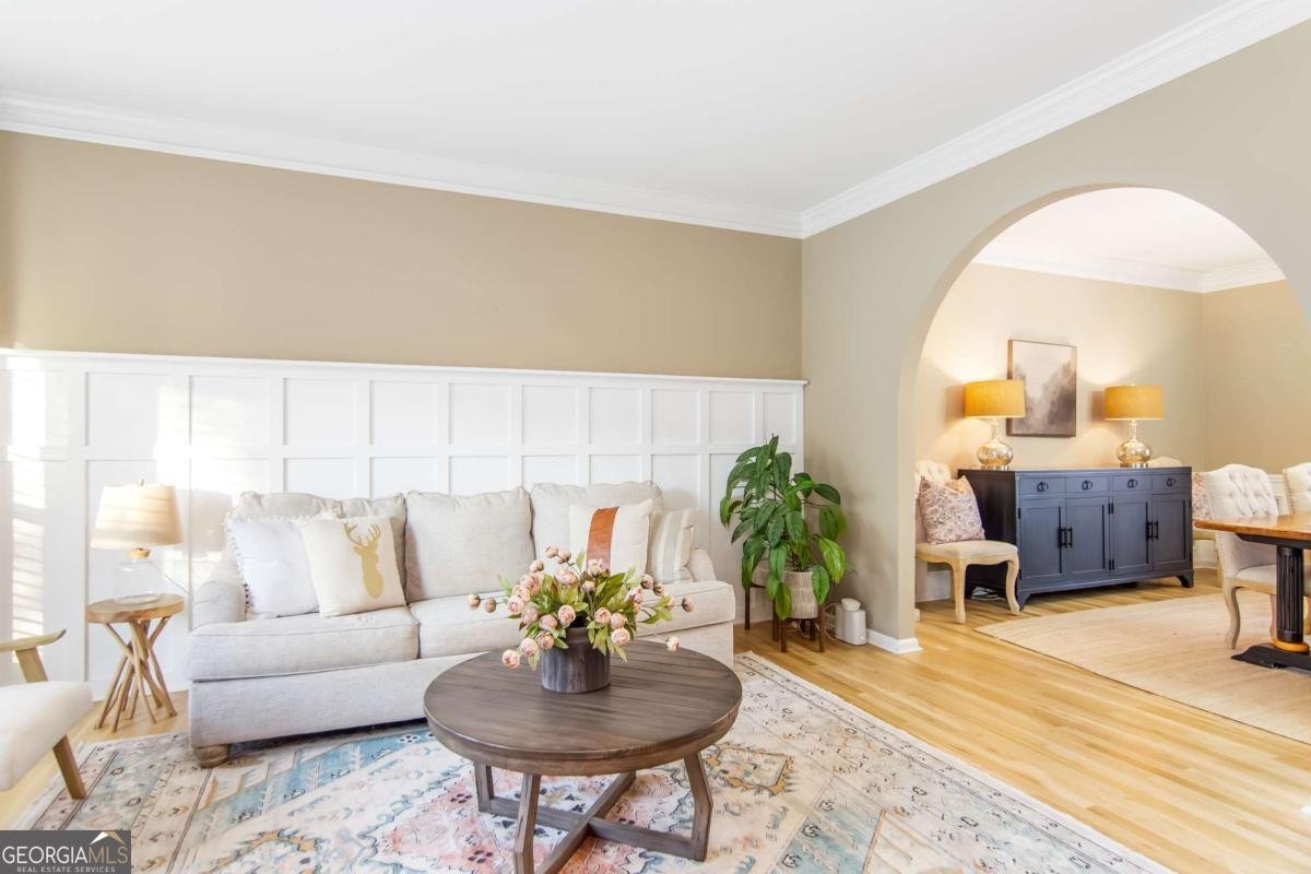 702 Greenway Trace Woodstock - 8