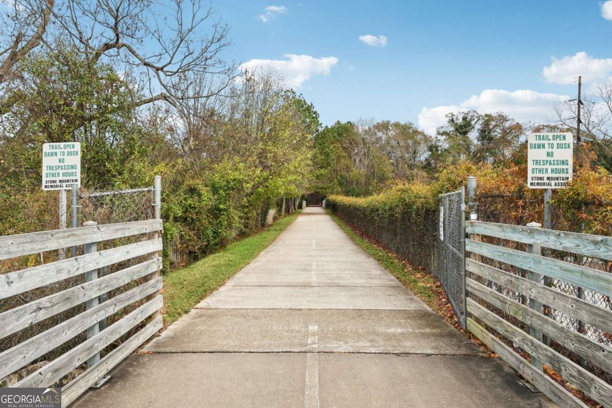 5257 Hearthstone Street Stone Mountain - 48