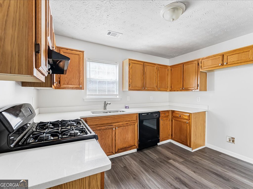 5781 Creekside Drive Rex - 23