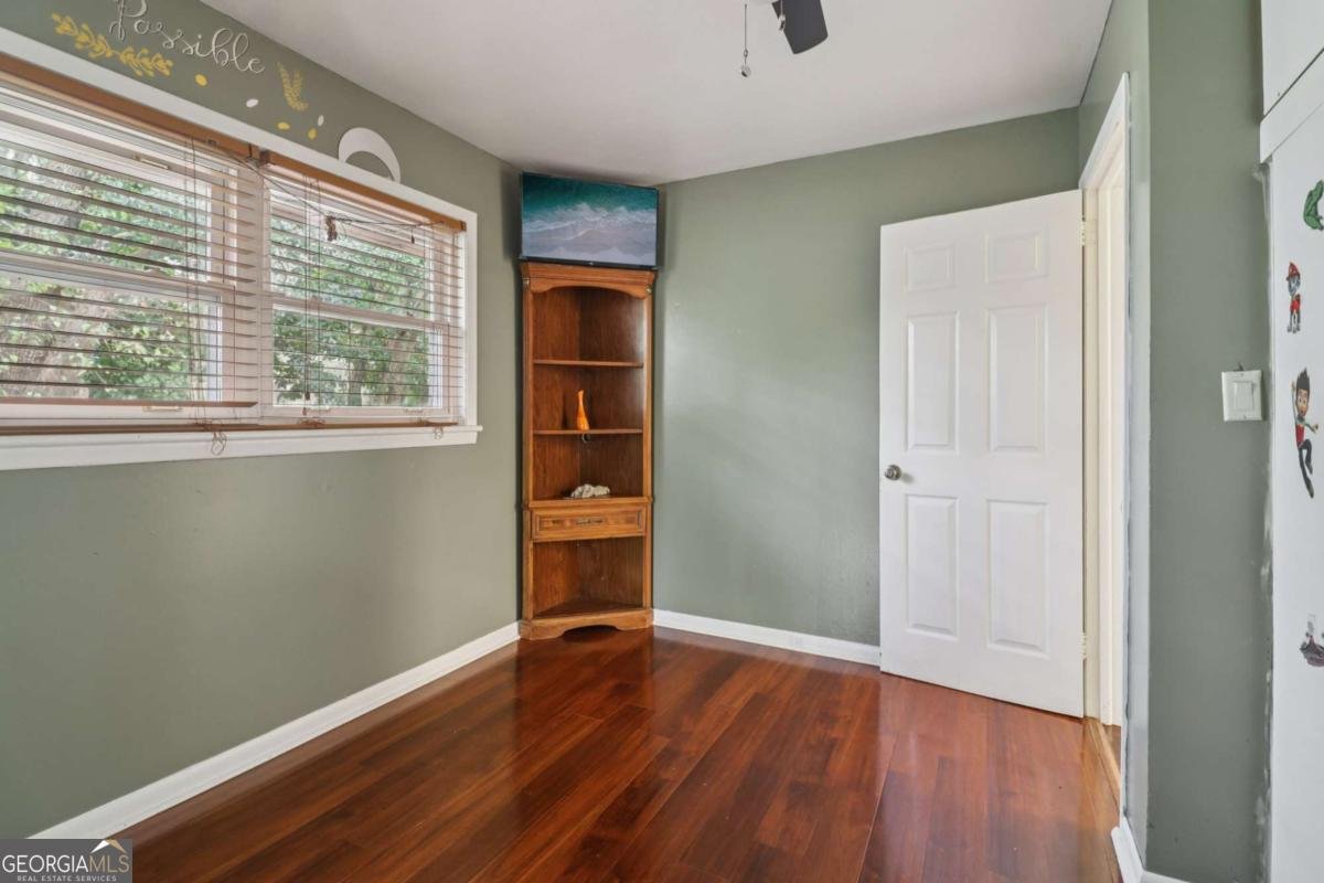 716 Carolina Road Marietta - 27