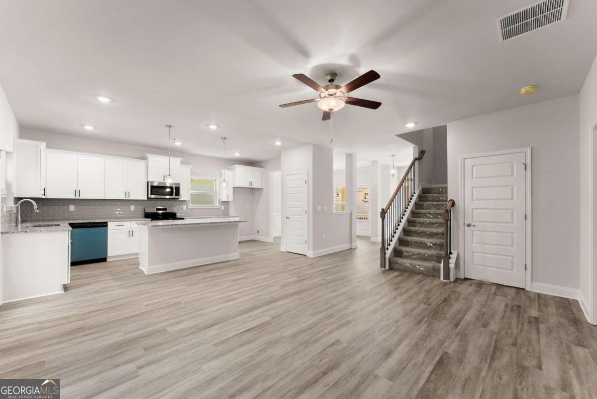 661 Forest Way Cornelia - 16