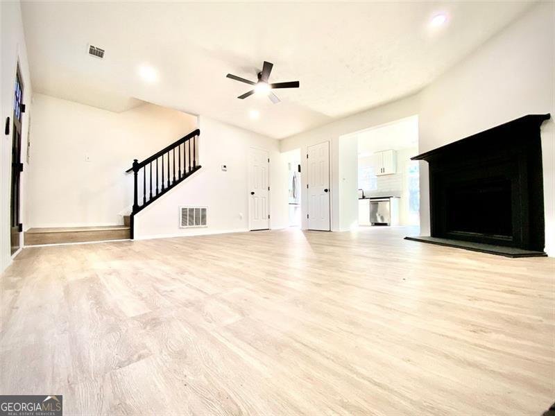 1533 INVERNESS Stone Mountain - 4